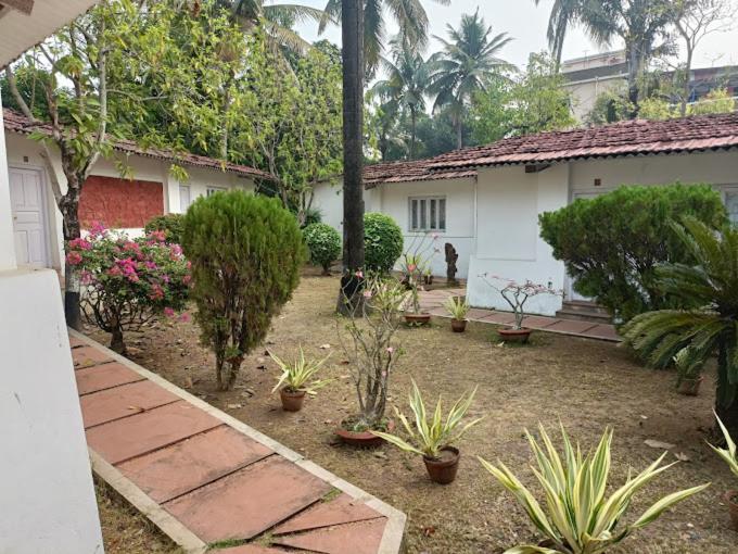 בולפור Chhuti Holiday Resort מראה חיצוני תמונה