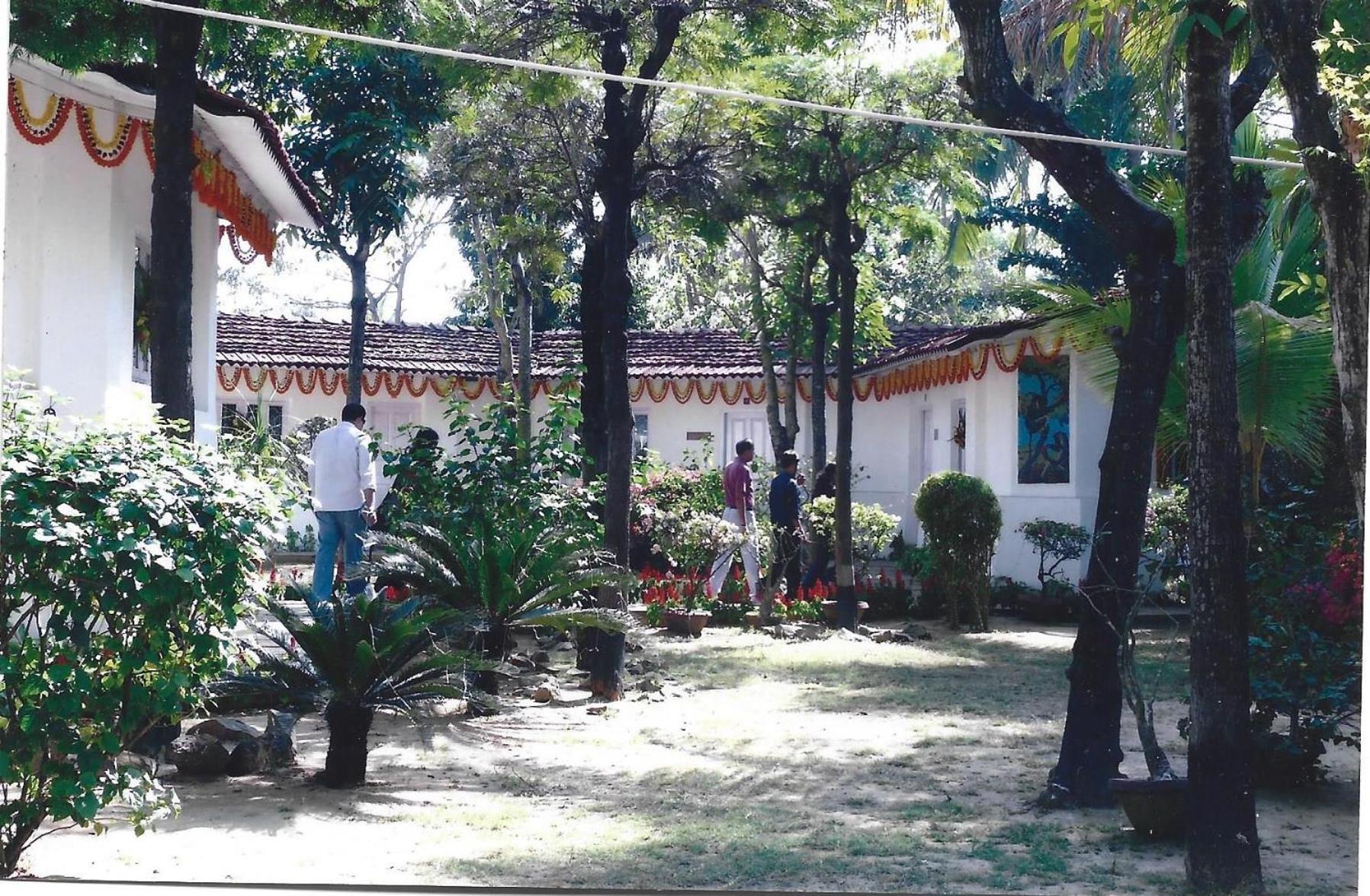 בולפור Chhuti Holiday Resort מראה חיצוני תמונה